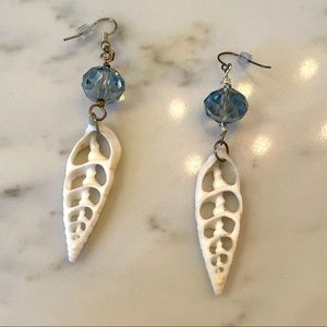 Carolyn Pollack shell earrings w gift box
